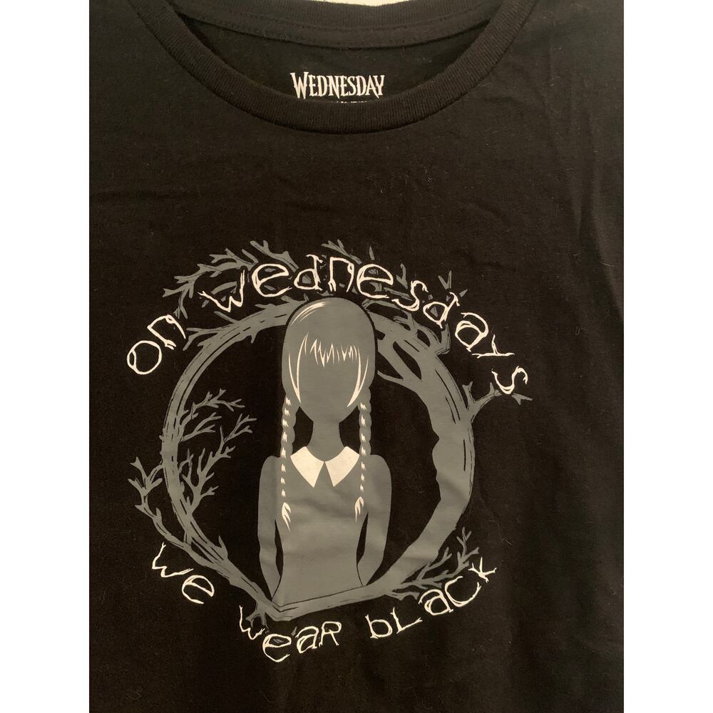 Wednesday Addams Tee Graphic Novelty Print Kids SZ  M - Picture 2 of 7